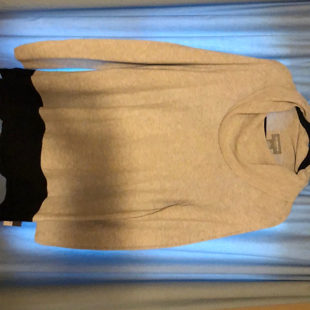 Liz Clariborne Sweater